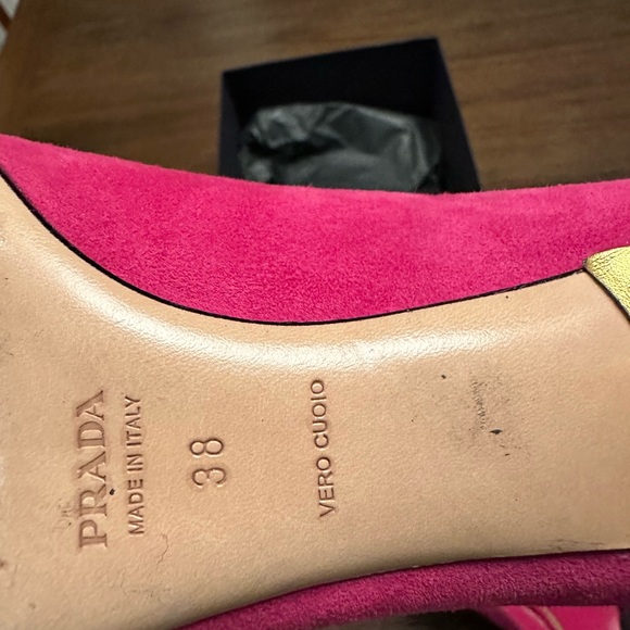 MIU MIU suede pumps | mid heel | hot pink | bow detail | with box and dust bag - Picture 7 of 7